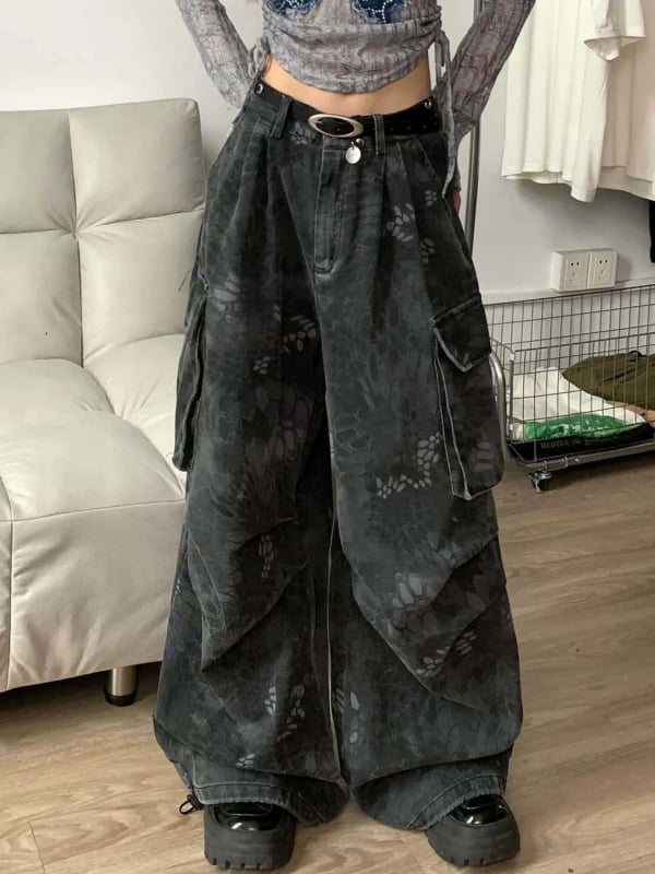Ženske traperice širokih nogavica, visokog struka, denim, camouflage uzorak zmijskog uzorka, pran završni sloj