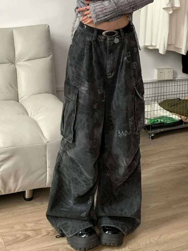 Ženske traperice širokih nogavica, visokog struka, denim, camouflage uzorak zmijskog uzorka, pran završni sloj