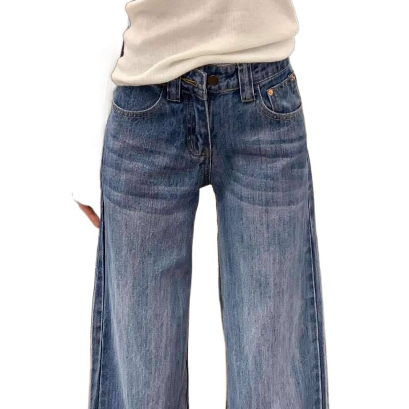 Moteriški džinsai iš denimo, aukštas juosmens, laisvas linijos, tiesios kojos, grindų ilgio, su užpakalinės kišenės klapės dizainu (Denim; aukštas juosmuo; laisvas kirpimas; tiesus kirpimas; grindų ilgio)