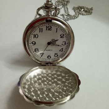 Ceas de buzunar cu capac tip scoică și diamante, stil retro pentru eleve | Mișcare Quartz, Mecanism 68, Carcasă din oțel inoxidabil, Geam din sticlă, Stil coreean