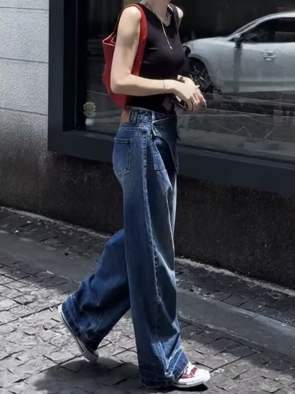 Traperice visokog struka i širokih nogavica, denim, 70–80% poliester i 30–50% regenerirana celuloza, jesen 2025