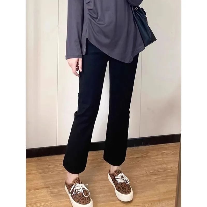 Ženske hlače od denima s visokim strukom, ravna silueta, duljina devet bodova, denim 50–70% pamuka