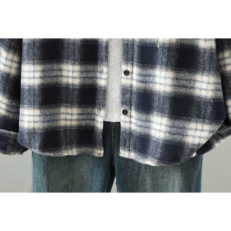 Jachetă-cămașă cu glugă din lână – model carouri, țesătură din lână, cu glugă, mâneci lungi, croială lejeră