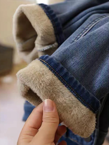 Traperice s harém krojem, visokim pojasom, ravnim krojem nogavica, duljina 9/10