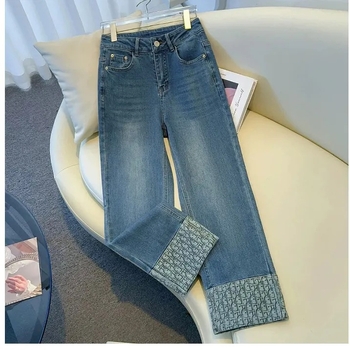 Traperice od denima cropped ravnog kroja s otiskom na rubu, visokim strukom, duljina 9/10, ljeto 2025