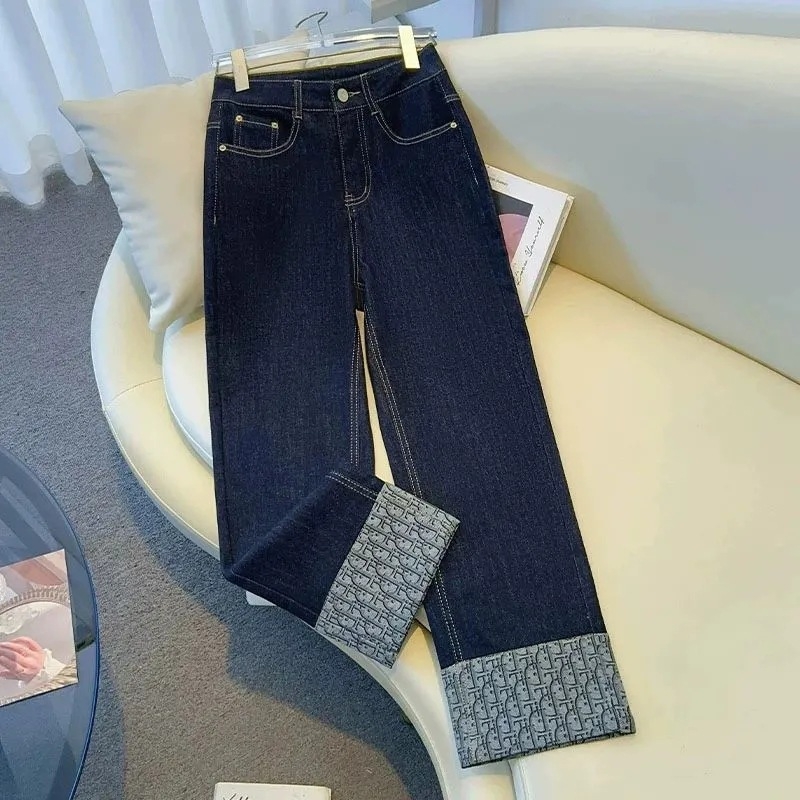 Traperice od denima cropped ravnog kroja s otiskom na rubu, visokim strukom, duljina 9/10, ljeto 2025