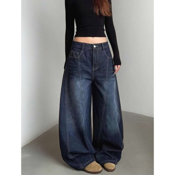 Τζίν με υψηλή μέση, ίσια γραμμή, καουμπόικο ύφασμα, 60% βαμβάκι, σχέδιο εμπνευσμένο από ματσέτα