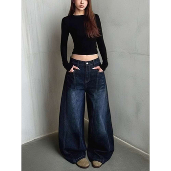 Τζίν με υψηλή μέση, ίσια γραμμή, καουμπόικο ύφασμα, 60% βαμβάκι, σχέδιο εμπνευσμένο από ματσέτα