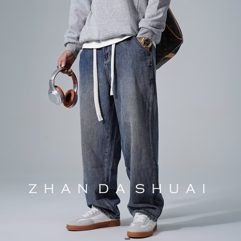 Vyriski tiesaus kirpimo džinsai iš medvilnės su elastanu, vidurio juosmuo, raištis uždarymas, plaunama, ruduo