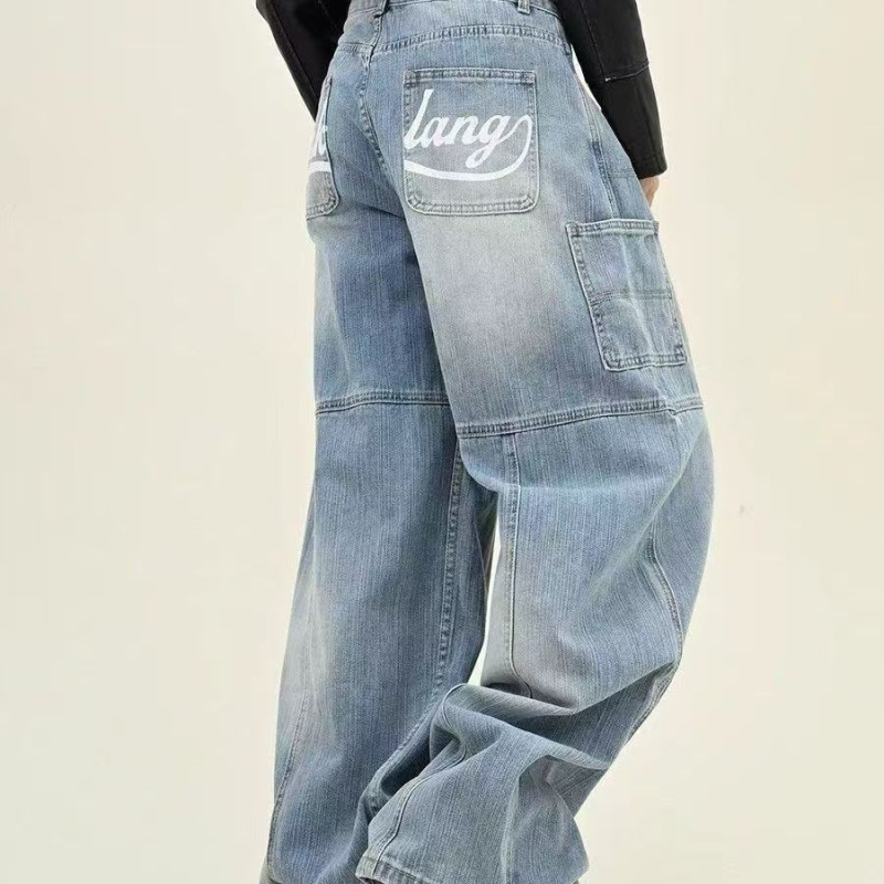 Traperice od denima s visokim strukom i širokim nogama, perive, proljeće 2025