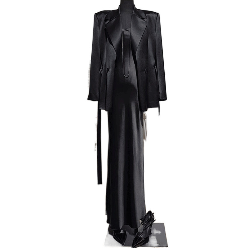 Luvbene kostim sa suknjom, duga suknja i lepršavi rukavima, jesen 2024, gradski stil