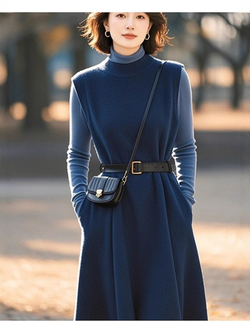 Женски костюм с пола – средна дължина, дълги ръкави, полиестер, 90–95% основна тъкан