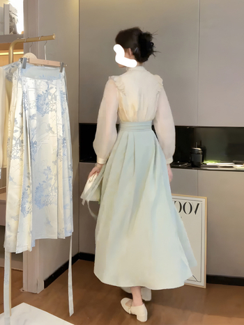 Suknjo-kostim, duga suknja, dugi rukavi, visoko temperaturno oblikovanje, poliesterska tkanina