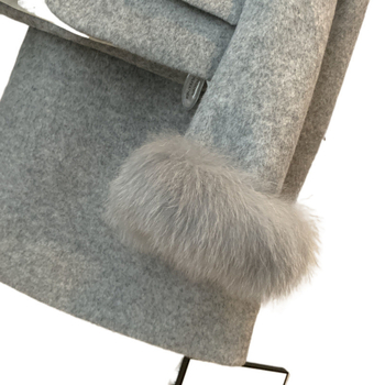 Пухено яке и двучастков костюм със дълга пола, полиестерна материя, зима 2024