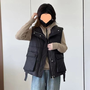 Női pamut mellény, laza szabású, polo gallér, cipzár