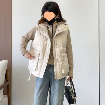 Női pamut mellény, laza szabású, polo gallér, cipzár