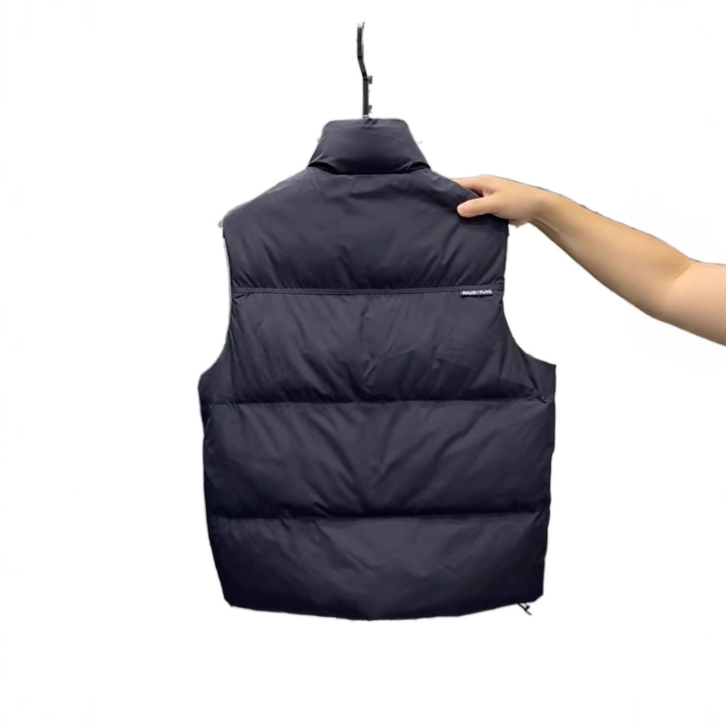 Vesta s perjem — Labav kroj, corduroy tkanina, 100% perje, punjenje od bijelog patka, zatvarač