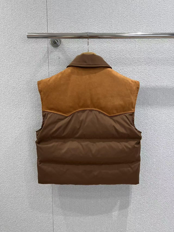 Ženska down vest jakna s reverom, 76–80% bijelo patka perje, srednja debljina, kopčanje na jedno red, srednja dužina (50–65 cm), Zima 2025