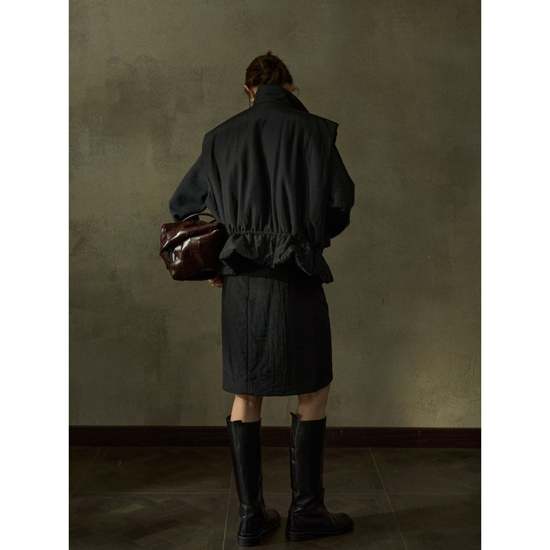 COLNE prsluk za jesen-zimu sa stojećim ovratnikom, Tencel tkanina, vuneno punjenje, prešiven dizajn, opuštena silueta