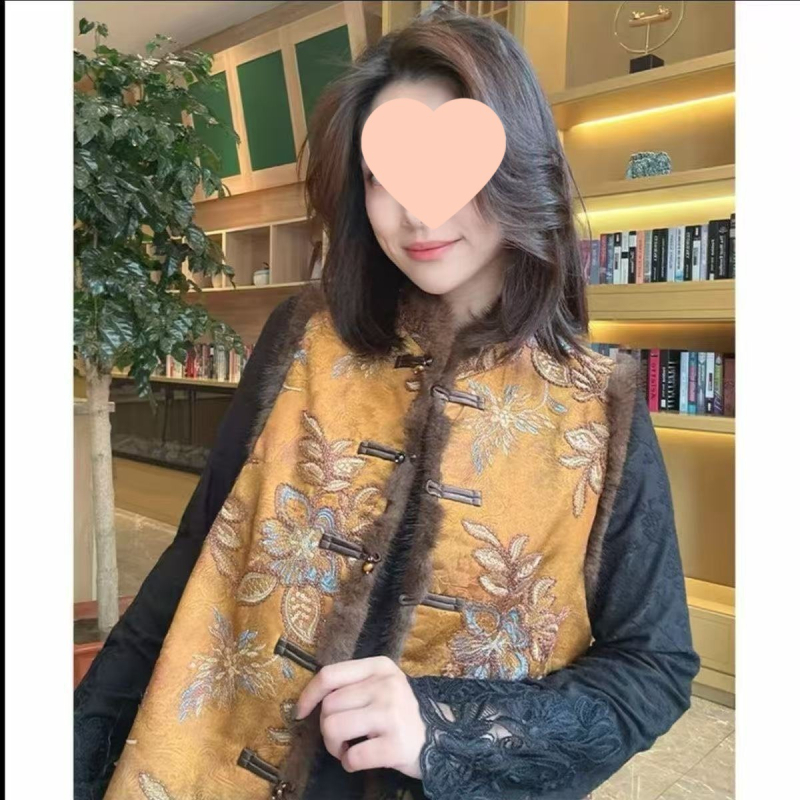 Ženska vesta u stilu Tang, jacquard uzorak, V-izrez, punjenje od vune, glavna tkanina rayon