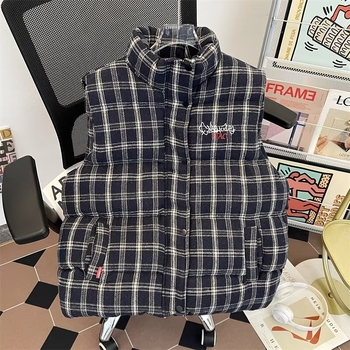 Koreai stílusú kockás ujjatlan mellény poliészter külsővel, pamut töltéssel, álló gallér, kényelmes szabás, téli modell 2025