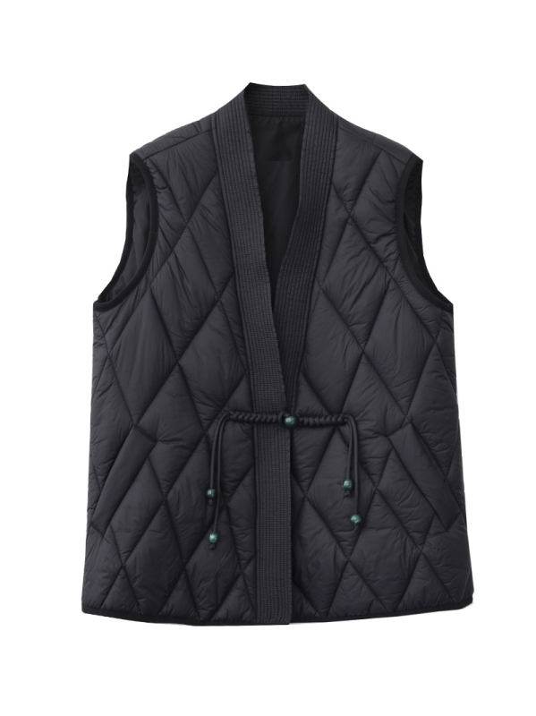 Pamut mellény V-nyakú, gyémánt háló mintás, töltet selyemhez hasonló szálakkal, poliészter szövet, szabad szabású