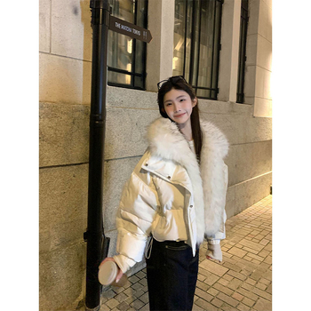 Női kapucnis vastag akril-gyapot mellény, ultra rövid hossz, elegáns ingázó stílus, 30–50% akril tartalom