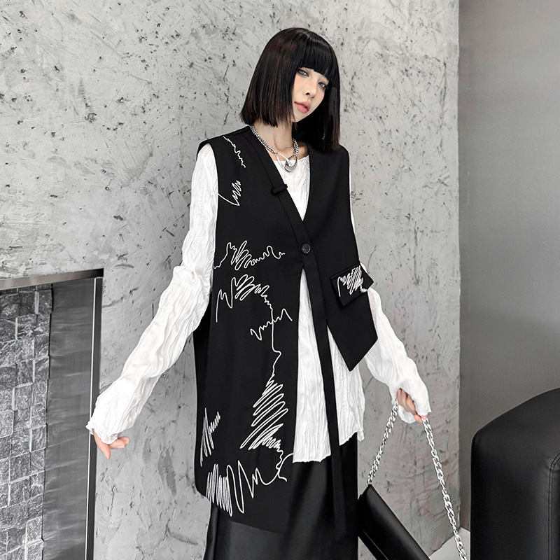 Ženska vesta, street fashionista stil, V-izrez, apstraktan uzorak, twill tkanina s 30-50% pamuka i 50-70% poliestera, jesen 2024