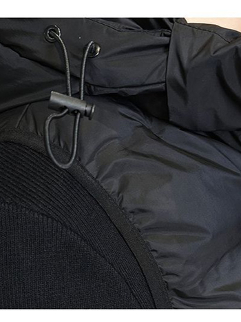 Vesta masculină cu glugă, căptușită din poliester, țesătură principală poliester, căptușeală poliester, croială lejeră, culoare solidă, toamnă 2025