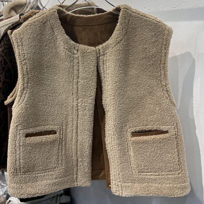 Bez rukava vesta s janjećom kožom, dvostruka, korejskog stila, kratka duljina, prednji zip, ovratnik stila sakoa, chenille tkanina s elastanom, punilo od pamuka