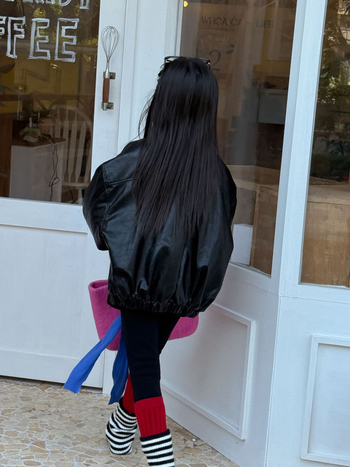 Bērnu PU ādas jaka, Ziemas 2025, Korejas stils, Kokvilnas pildījums, Vienkāršs aizdare