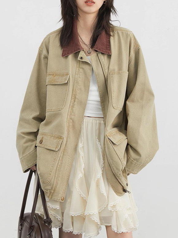 Ženska traper jakna, laganog kroja, dugi rukavi, kontrastni ovratnik, casual gradski stil, srednja duljina