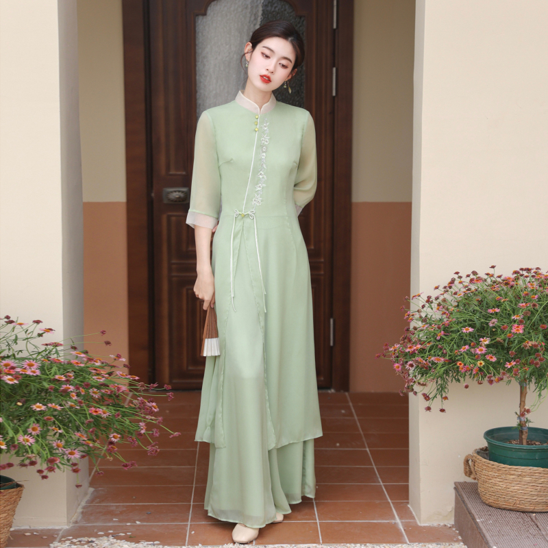 Haljina nadahnut Cheongsam stilom, Zen Hanfu tea elementi, rukav ¾, poliester mješavina 30-50%, proljeće 2023