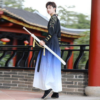 Hanfu férfi öltözet — kosztüm a kínai ősi harcművészet stílusában, a tanulók mindennapi előadásaihoz; fő anyag: kecskebőr; anyag neve: pamutfonal; szezon: 2022 nyár