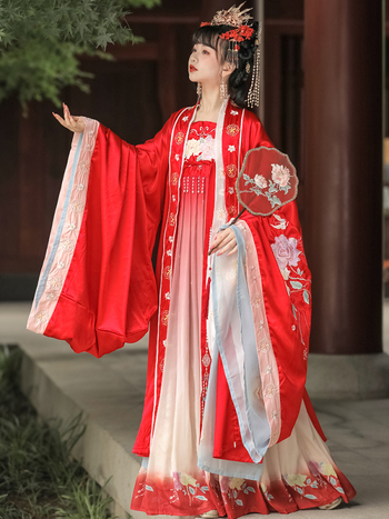 Hanfu svadbeni set s Tang stilom: top s dugim rukavima i izvezenom suknjom, tkanina od pamuka-mješavine, vezenje, ljeto 2023