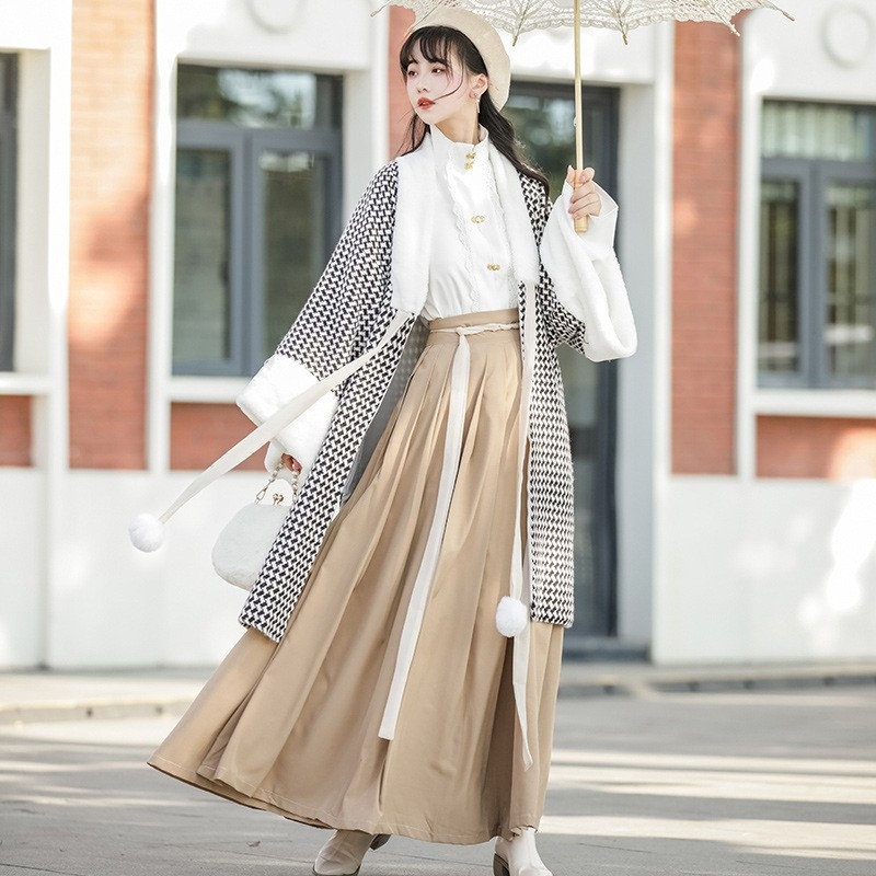 Zimski Hanfu set: Song stil dvostruko dug jakna s stojećim ovratnikom i plisiranom suknjom, konopna tkanina, fleece podstava, proljeće 2023