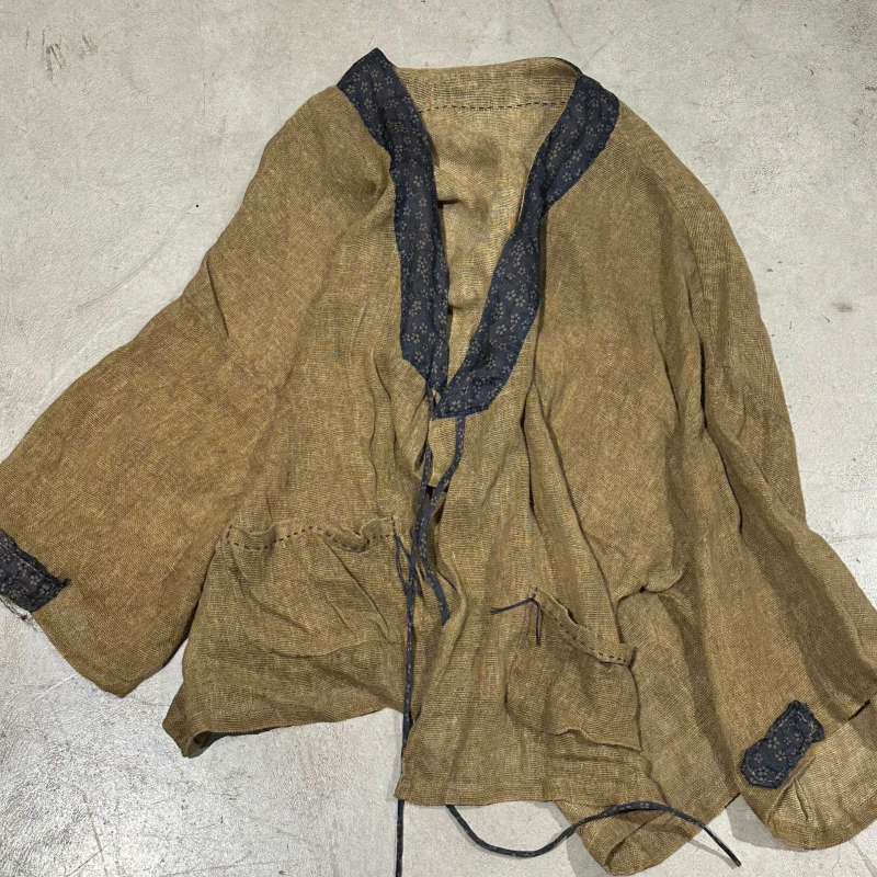 Cardigan Young years — patchwork od ramie i konoplje, ručno šiveno, lagani retro stil, jesen 2025, ramie 95%+