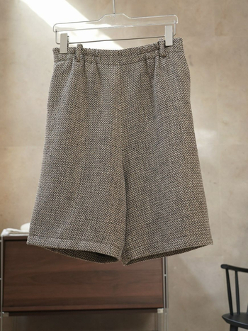 Pantaloni eleganți pentru femei, talie înaltă, croială dreaptă, amestec lână și poliester, lungime medie, textură ușor zbârlită