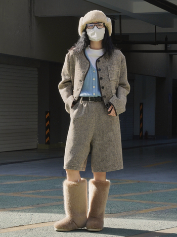 Pantaloni eleganți pentru femei, talie înaltă, croială dreaptă, amestec lână și poliester, lungime medie, textură ușor zbârlită