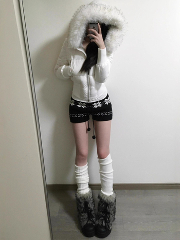 Κορεατικές γλυκό-πιπεράτες Fair Isle πλεκτές Jacquard κοντές παντελόνες για γυναίκες, υψηλή μέση, πολυεστερικό πλεκτό ύφασμα, Jacquard print, μικροελαστικότητα