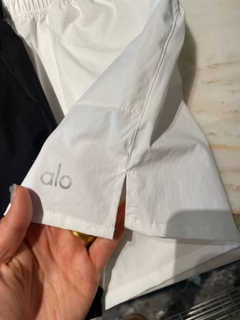 Női nylon-spandex rövidnadrág, magas derékkal, öt hosszúságú fazon, casual sport-stílus, mikroelasztikus anyag, nyár 2025