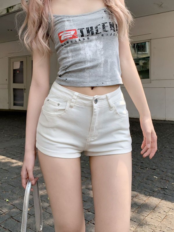 Női farmer rövidnadrág - magas derekú, egyenes szárú, pamut-keverék (50–70% pamut), közepes vastagság, 2025 nyár, casual stílus