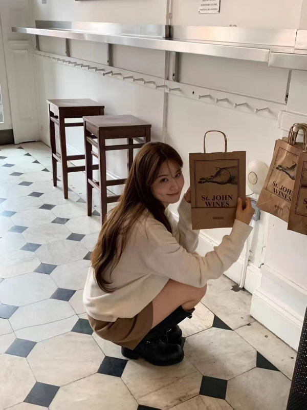 Korejski stil s visokim strukom, plisirane šortice u A kroju, 3/4 dužine, jednobojne, pamuk 95%