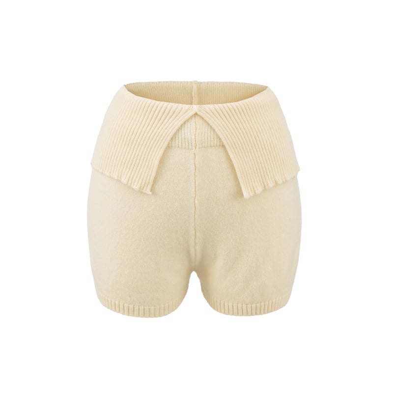 Pletene šorc s niskim strukom i V‑izrezom, uski kroj, pokriva bokove, za žene, materijal: regenerirana celulozna vlakna s elastanom