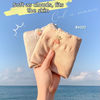 Moteriškos vidutinio juosmens kelnaitės iš viskozės jacquard audinio; sėdmenų pakėlimas, kvėpuojančios, pilvo kontrolė, antibakterinės; medvilninis intymi įdėklas.