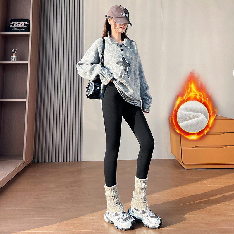 Нейлонови леггинси Sharkskin с подплата от велур, висока талия, тясна кройка, едноцветни, зима 2025