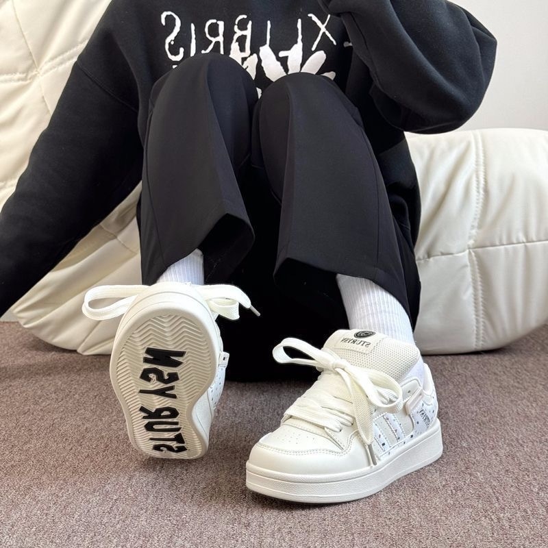 Ženske casual loaferice s gornjim PU materijalom, gumom na potplatu, okruglom prstu, vezivanjem uz pertle, PU uloškom