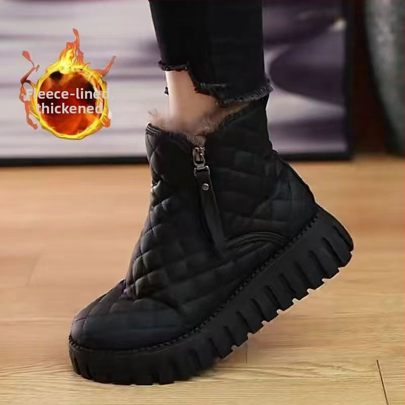 Dámske snehové čižmy, podšívka z umelej kožušiny, gumová podrážka, nízky vrchný diel, stredný podpätok 3-5 cm