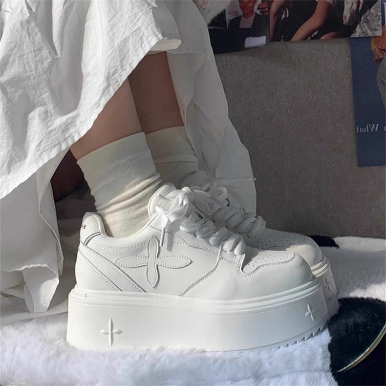 Ženske platforme tenisice s debelim potplatom, zaobljeni vrh, PU gornji dio, vezanje, gumeni potplat