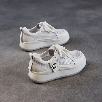 Ženske tenisice od prave kože i mreže, okrugli vrh, niski potplat, PU đon, vezanje